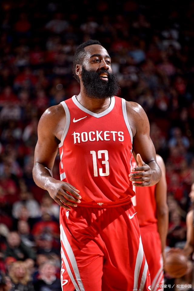 西甲：巴萨3-1战胜赫罗纳（西甲：巴塞罗那3比1力克赫罗纳）