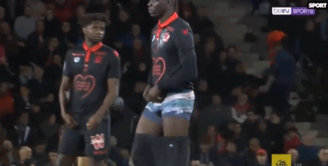 魏祥鑫明夏将加盟的欧塞尔为中资控股，目前暂列法甲末位（魏祥鑫明夏将投的欧塞尔为中资控股，球队暂列法甲垫底）