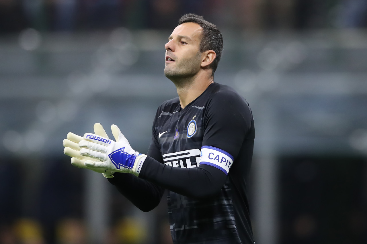 拉波尔特：C罗是个训练狂总喜欢加练；适应沙特生活是难一些（拉波尔特称C罗为训练狂人，总爱额外加练；坦言适应沙特生活有些困难）