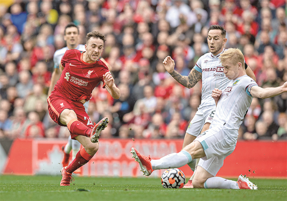 埃贝尔：卡尔无大碍；我们对格纳布里战阿森纳时复出保持乐观（埃贝尔：卡尔问题不大，乐观格纳布里可在对阵阿森纳时复出）