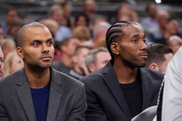 霍姆格伦：冲突已过专注当下，三分全中感恩团队（霍姆格伦：风波已过专注当下，三分全中感谢团队）