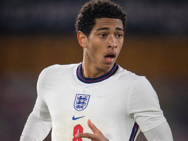 迪马：斯卡尔维尼右内收肌拉伤，将继续因伤缺阵（迪马：斯卡尔维尼右腿内收肌拉伤，仍将缺席比赛）