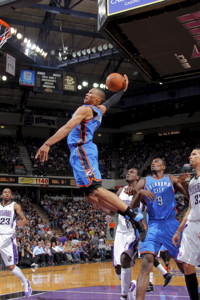 C罗：明年是我最后一届世界杯；希望成为年轻一代的榜样（C罗：明年将迎来职业生涯最后一届世界杯，期望成为新生代的榜样）