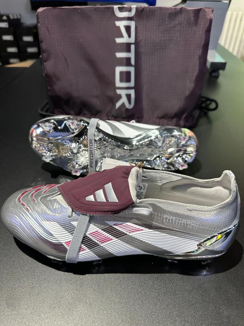 火船战裁判报告：申京勾手得分是进攻犯规，唯一漏判快船吃亏（火箭快船战裁判报告：申京勾手得分应判进攻犯规，唯一漏判使快船吃亏）