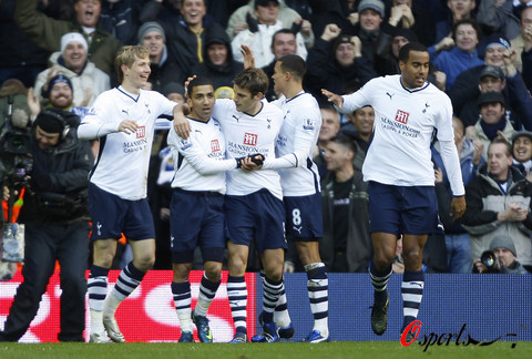 中超：武汉三镇2-0战胜浙江队（中超战报：武汉三镇2-0力克浙江队）